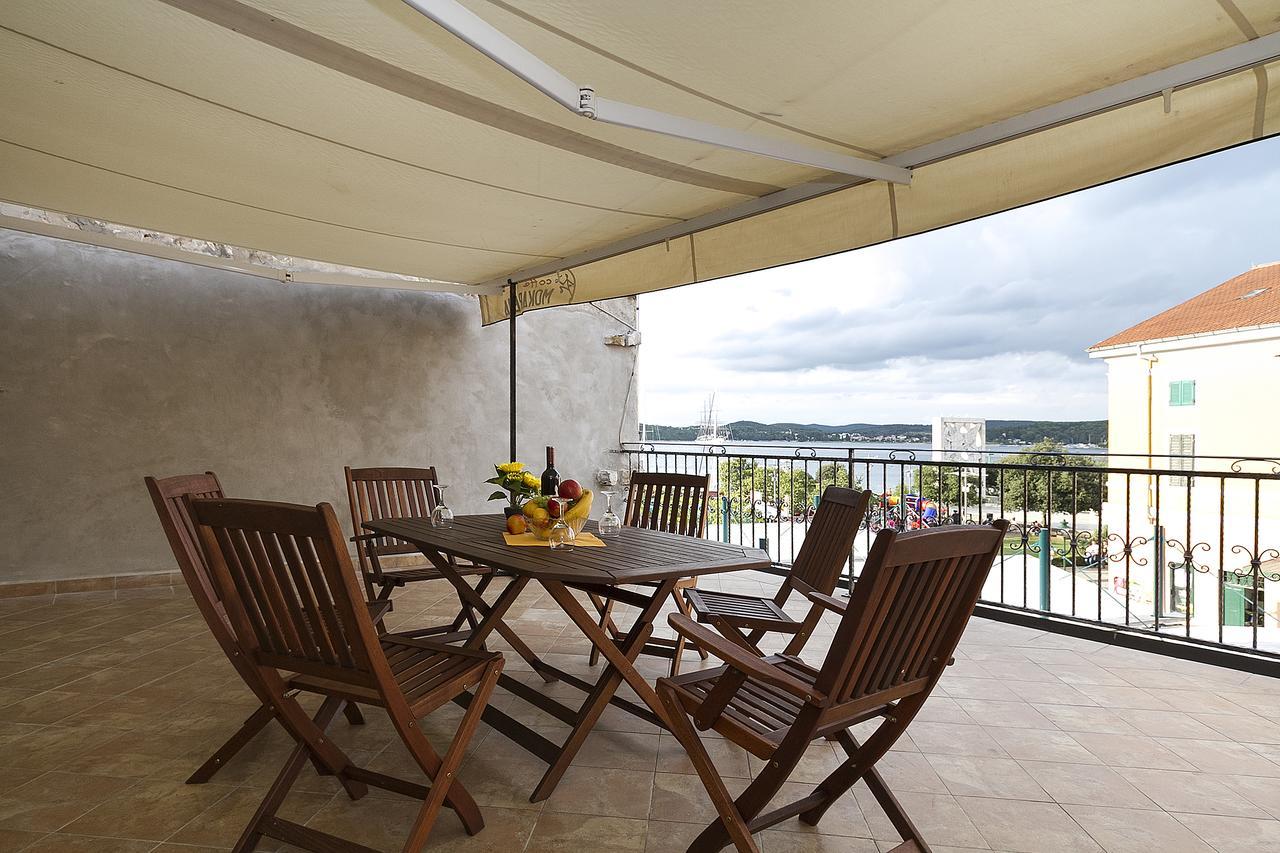 Apartment Nino Rovinj Rum bild