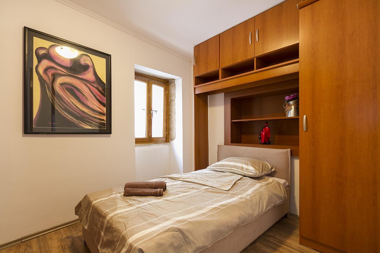 Apartment Nino Rovinj Rum bild